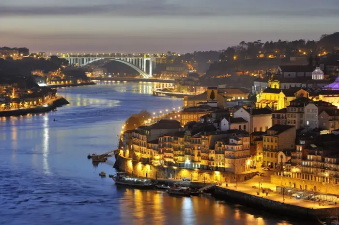 Framed Print : Oporto. Ribeira, a Unesco World Heritage Site at dusk. Portugal Framed Print : Oporto. Ribeira, a Unesco World Heritage Site at dusk. Portugal