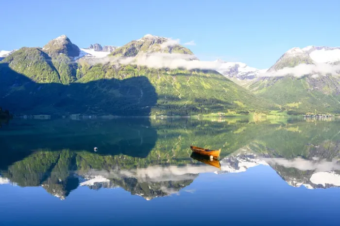 Framed Print : Oppstryn, Vestland, Norway. Morning reflections on the Oppstrynsvatn lake Framed Print : Oppstryn, Vestland, Norway. Morning reflections on the Oppstrynsvatn lake