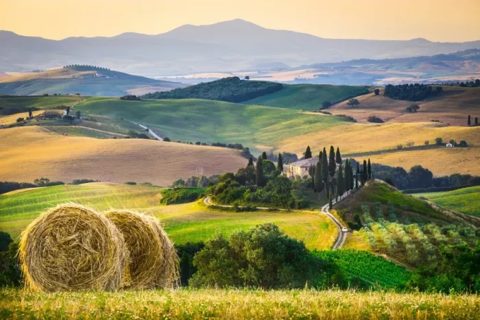 Framed Print : Orcia Valley, Tuscany, Italy Framed Print : Orcia Valley, Tuscany, Italy
