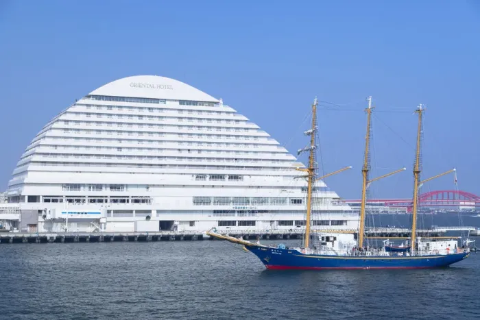 Framed Print : Oriental Hotel and ship in harbour, Kobe, Kansai, Japan