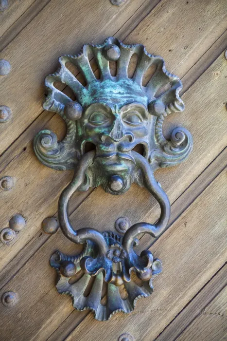 Framed Print : Ornate Door-Knocker, Neuburg Castle, Neuburg an der Donau, Upper Bavaria, Germany Framed Print : Ornate Door-Knocker, Neuburg Castle, Neuburg an der Donau, Upper Bavaria, Germany