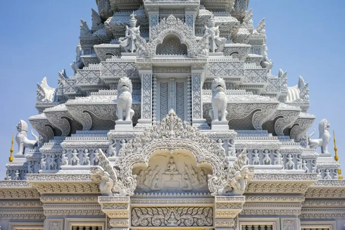 Framed Print : Ornate stupa at Phnom Oudong, Kandal Province, Cambodia Framed Print : Ornate stupa at Phnom Oudong, Kandal Province, Cambodia