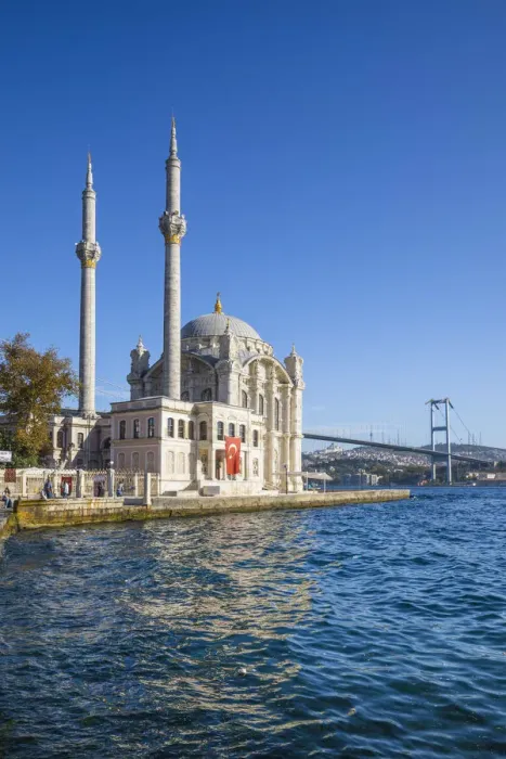 Framed Print : Ortakoy Camii (Mosque) and the Bosphorus Bridge, Ortakoy, Istanbul, Turkey