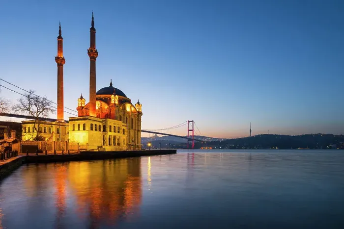 Framed Print : Ortakoy Camii (Mosque) and the Bosphorus Bridge, Ortakoy, Istanbul, Turkey Framed Print : Ortakoy Camii (Mosque) and the Bosphorus Bridge, Ortakoy, Istanbul, Turkey