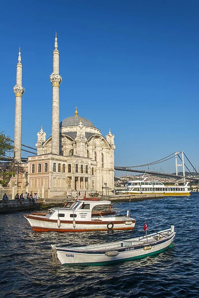 Ortakoy Mosque, Besiktas, Istanbul, Turkey