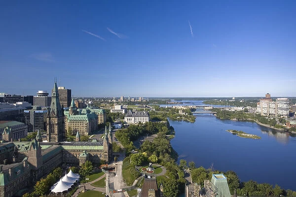 Ottawa River, Gatineau Town, Ontario  /  Quebec, Canada