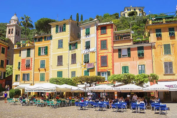 Outdoor restaurants in Piazza Martiri dell Olivetta, Portofino, Liguria, Italy