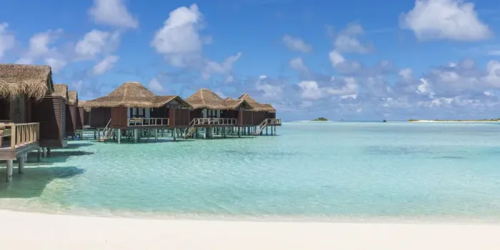 Framed Print : Overwater bungalows, Anantara Veli resort, South Male Atoll, Maldives Framed Print : Overwater bungalows, Anantara Veli resort, South Male Atoll, Maldives