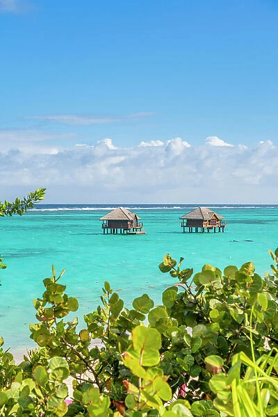 Overwater huts, Mandarin Oriental Hotel, , Canouan Island, Grenadine Islands, Saint Vincent and the Grenadines, Caribbean