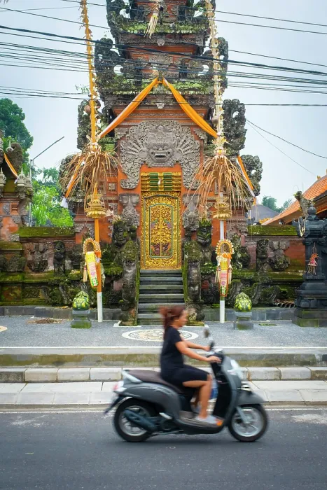 Framed Print : Paduraksa (kori) gateway at a typical Balinese Hindu temple, Mengwi, Bali, Indonesia Framed Print : Paduraksa (kori) gateway at a typical Balinese Hindu temple, Mengwi, Bali, Indonesia