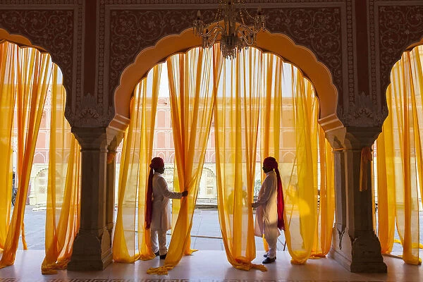 Palace attendents, Chandra Mahal (City Palace), Jaipur, Rajasthan, India