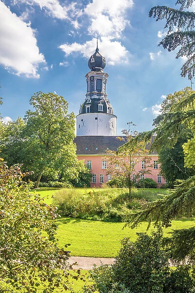 Palace garden and Jever Castle, East Frisia, Lower Saxony, Germany