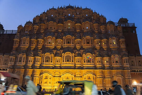 Palace of the Winds (Hawa Mahal) at dusk, Jaipur, Rajasthan, India