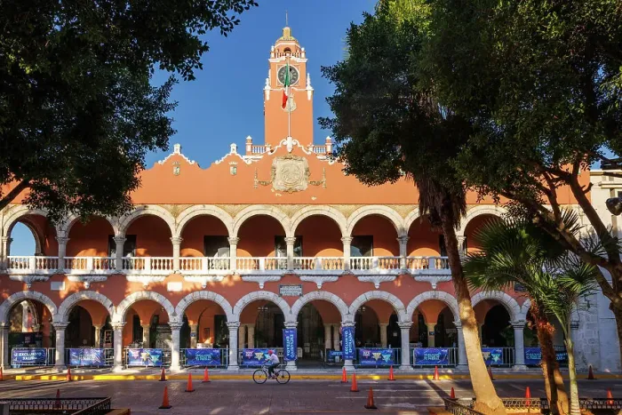 Framed Print : Palacio Municipal (town hall), Merida, Yucatan, Mexico Framed Print : Palacio Municipal (town hall), Merida, Yucatan, Mexico