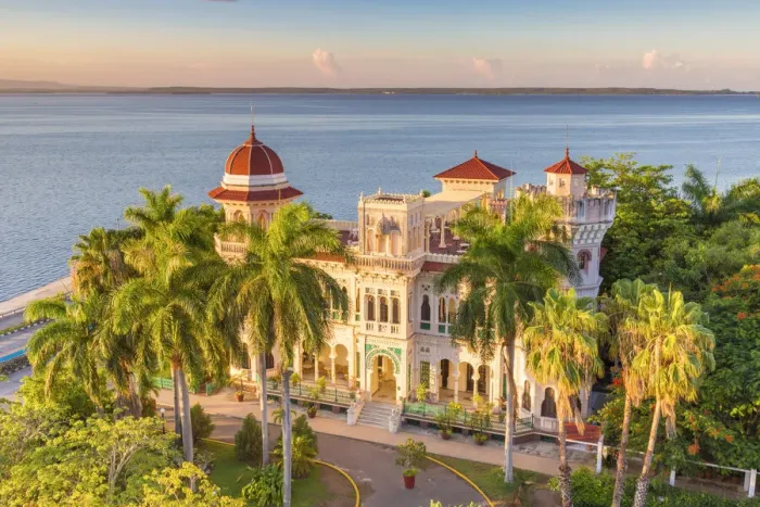 Framed Print : Palacio de Valle in Cienfuegos, Cienfuegos province, Cuba Framed Print : Palacio de Valle in Cienfuegos, Cienfuegos province, Cuba