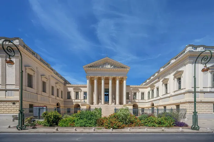 Framed Print : Palais de Justice, Montpellier, Herault, Languedoc-Roussillon, Occitanie, France