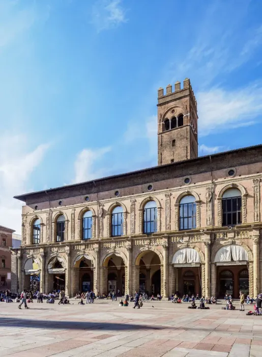 Framed Print : Palazzo del Podesta, Piazza Maggiore, Bologna, Emilia-Romagna, Italy Framed Print : Palazzo del Podesta, Piazza Maggiore, Bologna, Emilia-Romagna, Italy