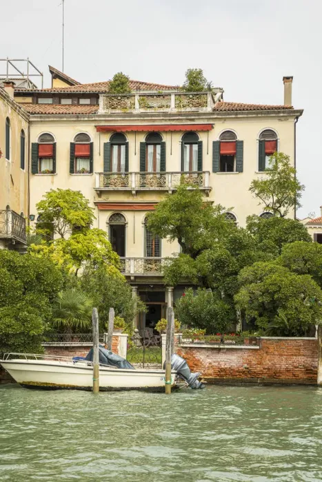 Framed Print : Palazzo on the Grand Canal, Cannaregio, Venice, Veneto, Italy Framed Print : Palazzo on the Grand Canal, Cannaregio, Venice, Veneto, Italy