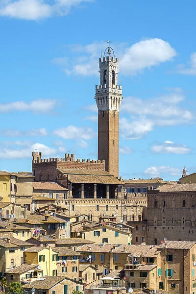 Palazzo Pubblico and Torre del Mangia, UNESCO World Heritage Site, Siena, Tuscany