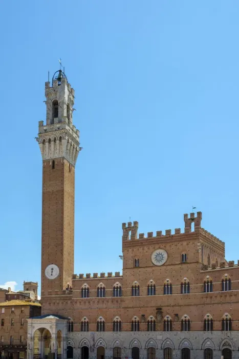 Framed Print : Palazzo Pubblico and Torre del Mangia on Piazza del Campo, UNESCO World Heritage Site