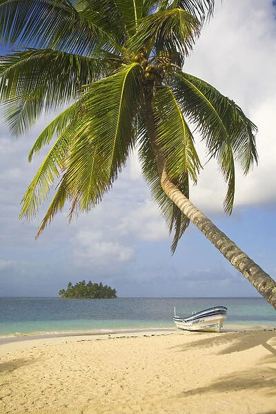 Panama, Comarca de Kuna Yala, San Blas Islands, Kuanidup Grande