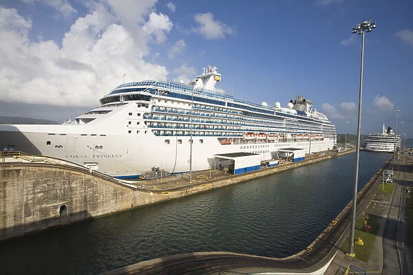 Panama, Panama Canal, Gatum locks, Coral Princesss Cruise ship & Queen Victoria cruise