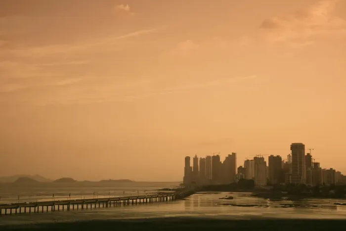 Framed Print : Panama, Panama City, City skyline and the Corredor Sur (Southern Corridor Expressway) Framed Print : Panama, Panama City, City skyline and the Corredor Sur (Southern Corridor Expressway)
