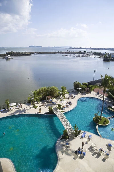 Panama, Panama City, Hotel Mirimar InterContinentals swimming pool, and marina