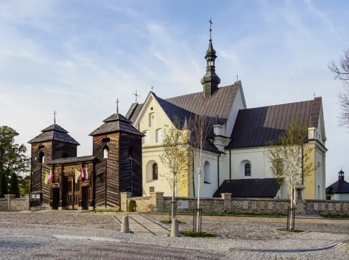 Framed Print : Parish Church of St. Martin and the Assumption of the Blessed Virgin Mary, Krynki Framed Print : Parish Church of St. Martin and the Assumption of the Blessed Virgin Mary, Krynki
