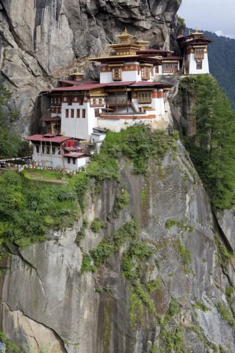 Framed Print : The Paro Taktsang or Tigers Nest in the Himalayan Kingdom of Bhutan