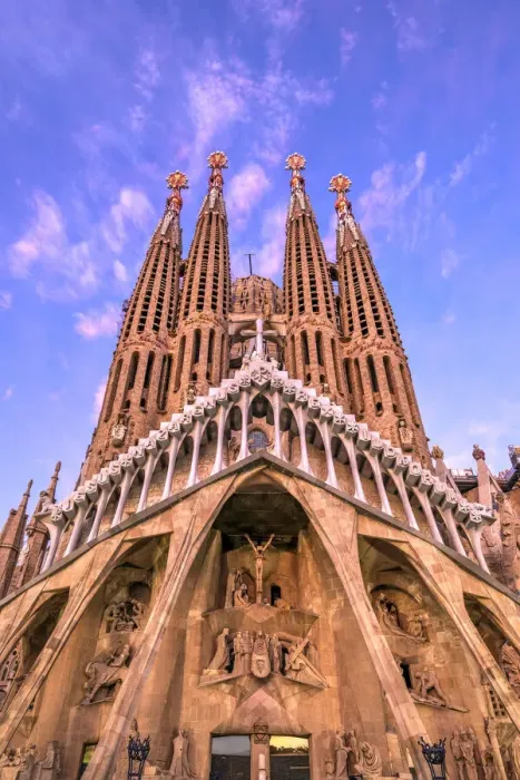 Framed Print : The Passion Facade of Sagrada Familia basilica church, Barcelona, Catalonia, Spain Framed Print : The Passion Facade of Sagrada Familia basilica church, Barcelona, Catalonia, Spain