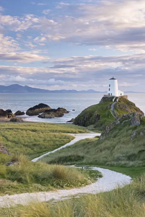 Framed Print : Path leading to T?r Mawr Lighthouse on Llanddwyn Island, Anglesey, Wales. Autumn Framed Print : Path leading to T?r Mawr Lighthouse on Llanddwyn Island, Anglesey, Wales. Autumn