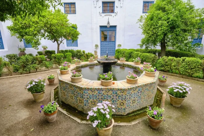 Framed Print : Patio del Archivo, Palacio de Viana, a 14th century palace. Cordoba, Andalucia, Spain Framed Print : Patio del Archivo, Palacio de Viana, a 14th century palace. Cordoba, Andalucia, Spain