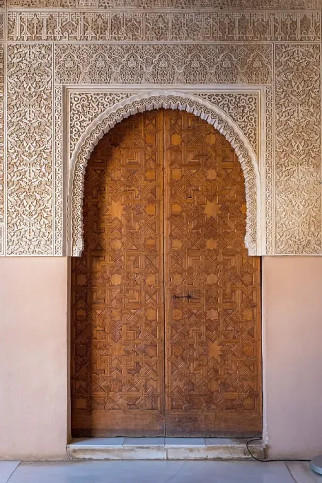 Framed Print : Patio de los Leones, Nasrid Palaces, Alhambra Palace, Granada Province, Andalusia, Spain Framed Print : Patio de los Leones, Nasrid Palaces, Alhambra Palace, Granada Province, Andalusia, Spain