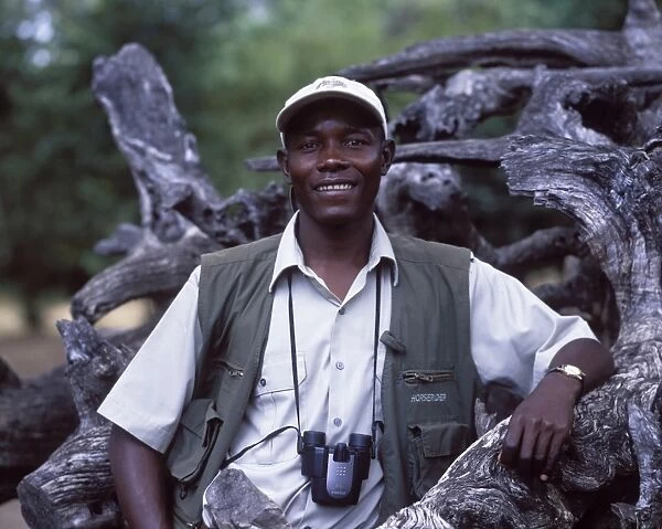 Patrick Njobvu, guide, Kaingo Camp