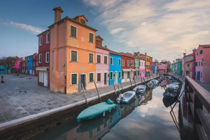 Framed Print : A peaceful morning at Fondamenta Cavanella, Burano, Venice, Veneto, Italy, Europe Framed Print : A peaceful morning at Fondamenta Cavanella, Burano, Venice, Veneto, Italy, Europe