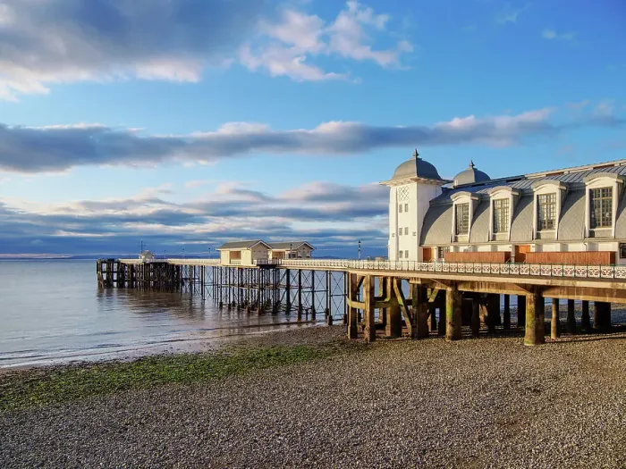 Framed Print : Penarth Pier, Penarth, Wales, United Kingdom Framed Print : Penarth Pier, Penarth, Wales, United Kingdom