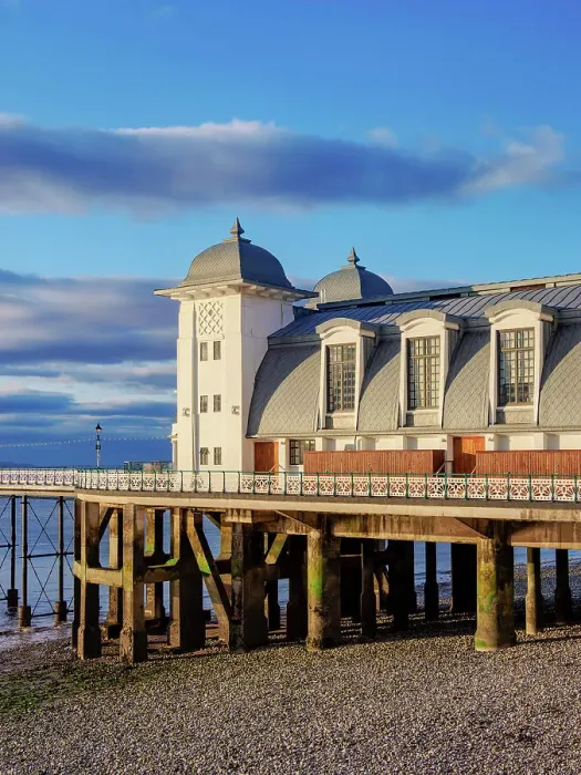 Framed Print : Penarth Pier, Penarth, Wales, United Kingdom Framed Print : Penarth Pier, Penarth, Wales, United Kingdom