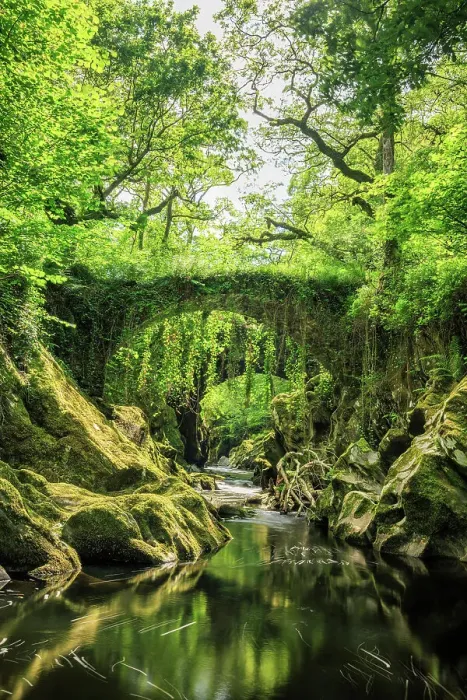 Framed Print : Penmachno Bridge, Penmachno, Betws-y-Coed, Conwy, North Wales, UK Framed Print : Penmachno Bridge, Penmachno, Betws-y-Coed, Conwy, North Wales, UK