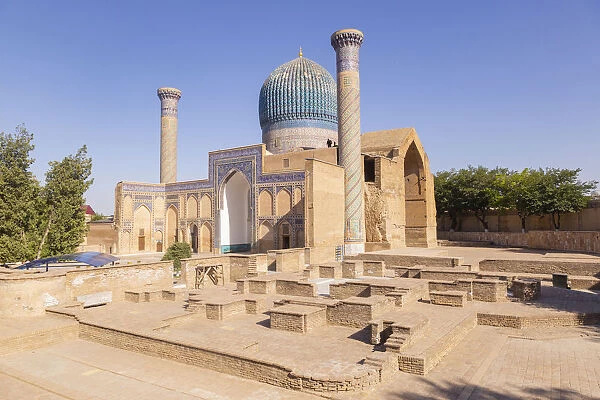 Persian architecture in the Tamerlane mausoleum at Samarkand
