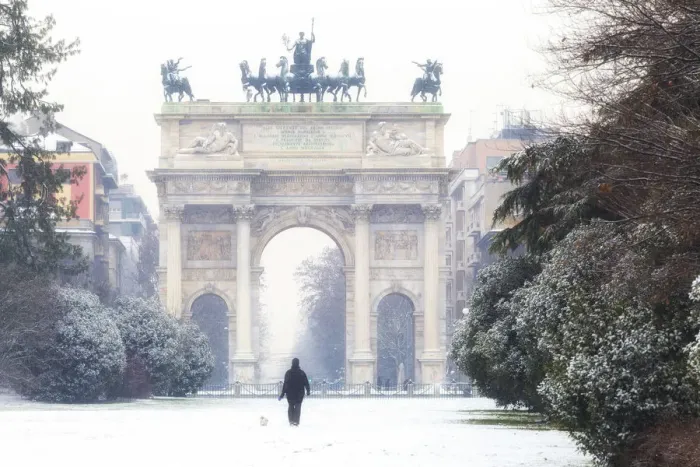 Framed Print : One person walks in the snow in front of Arch of Peace. Milan, Lombardy, Northern Italy