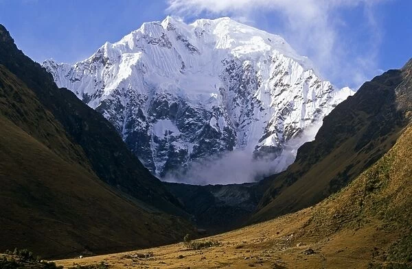 Peru, Andes, Cordillera Vilcabamba, Nevado Salkantay (or Salcantay). At well over 6000m high