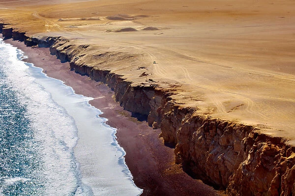 Peru, Paracas National Reserve, Lagunillas Bay, Pacific Ocean, SubTropical Coastal Desert