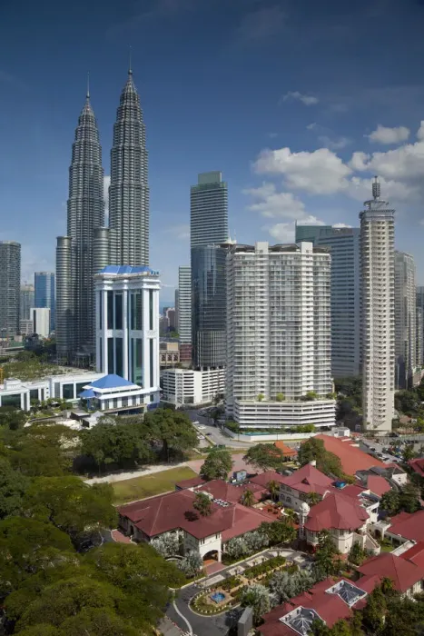 Framed Print : Petronas Towers, Kuala Lumpur, Malaysia