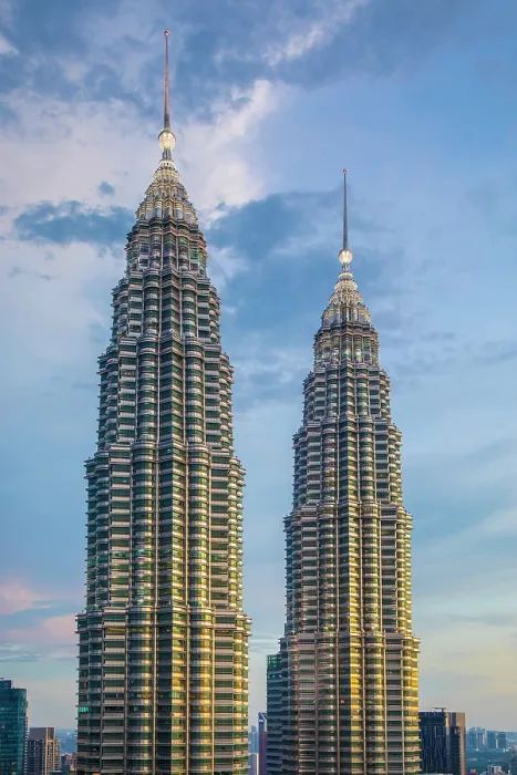 Framed Print : Petronas Towers, Kuala Lumpur, Malaysia