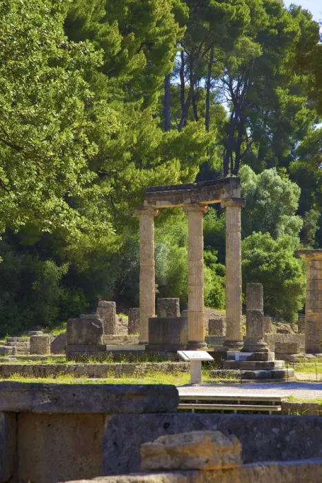 Framed Print : The Philippeion, Olympia, Arcadia, The Peloponnese, Greece, Southern Europe Framed Print : The Philippeion, Olympia, Arcadia, The Peloponnese, Greece, Southern Europe