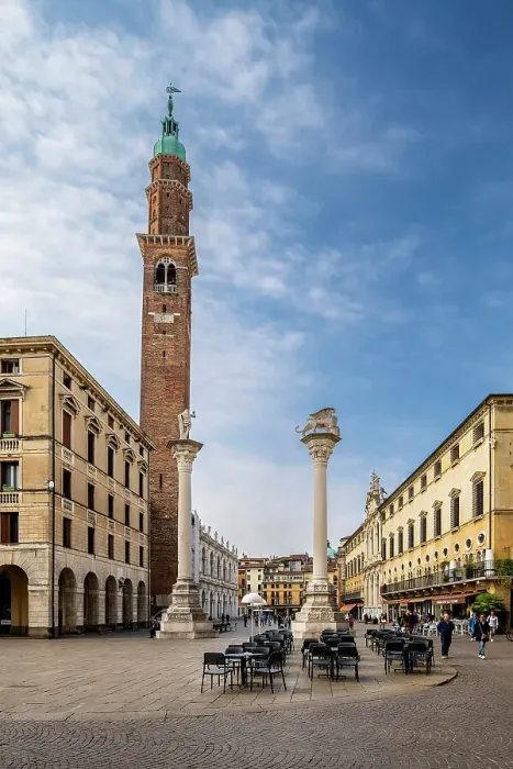 Framed Print : Piazza dei Signori with Torre Bissara clock tower, Vicenza, Veneto, Italy Framed Print : Piazza dei Signori with Torre Bissara clock tower, Vicenza, Veneto, Italy