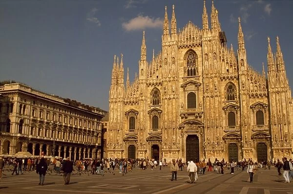 Piazza del Duomo and the Duomo the largest Gothic Cathedral