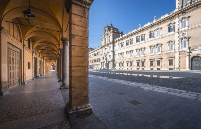 Framed Print : Piazza Roma, iconic square in Modena old town. Modena, Emilia Romagna, Italy
