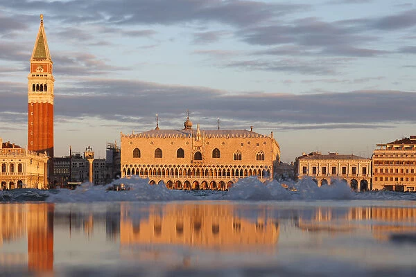 The Piazzetta San Marco, view from Isola San Giorgio Maggiore, Venice, Veneto, Italy